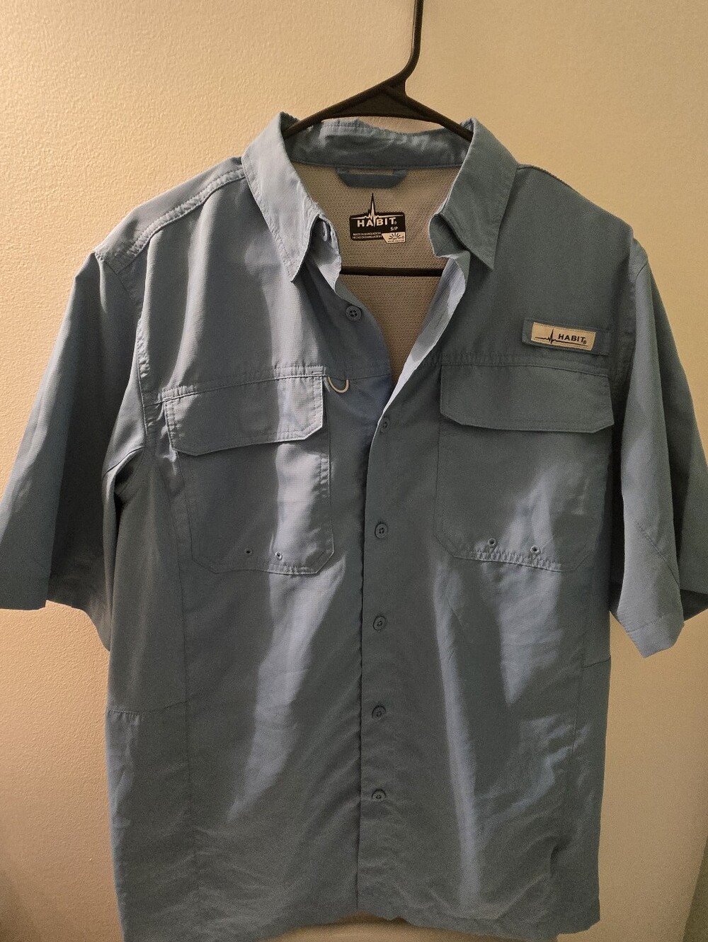 Habit Outdoors Men’s Short Sleeve Vented Fishing Shirt Light Blue Size Small